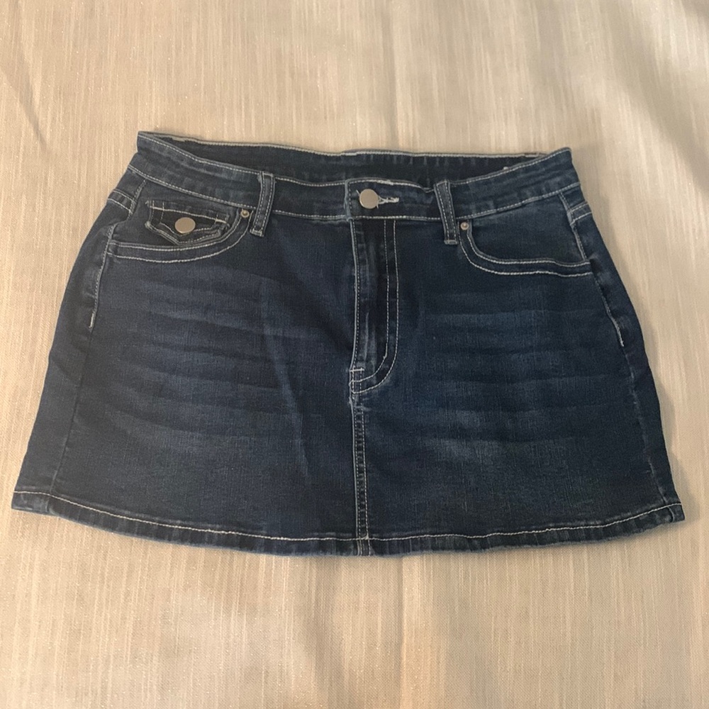 Mini skirt